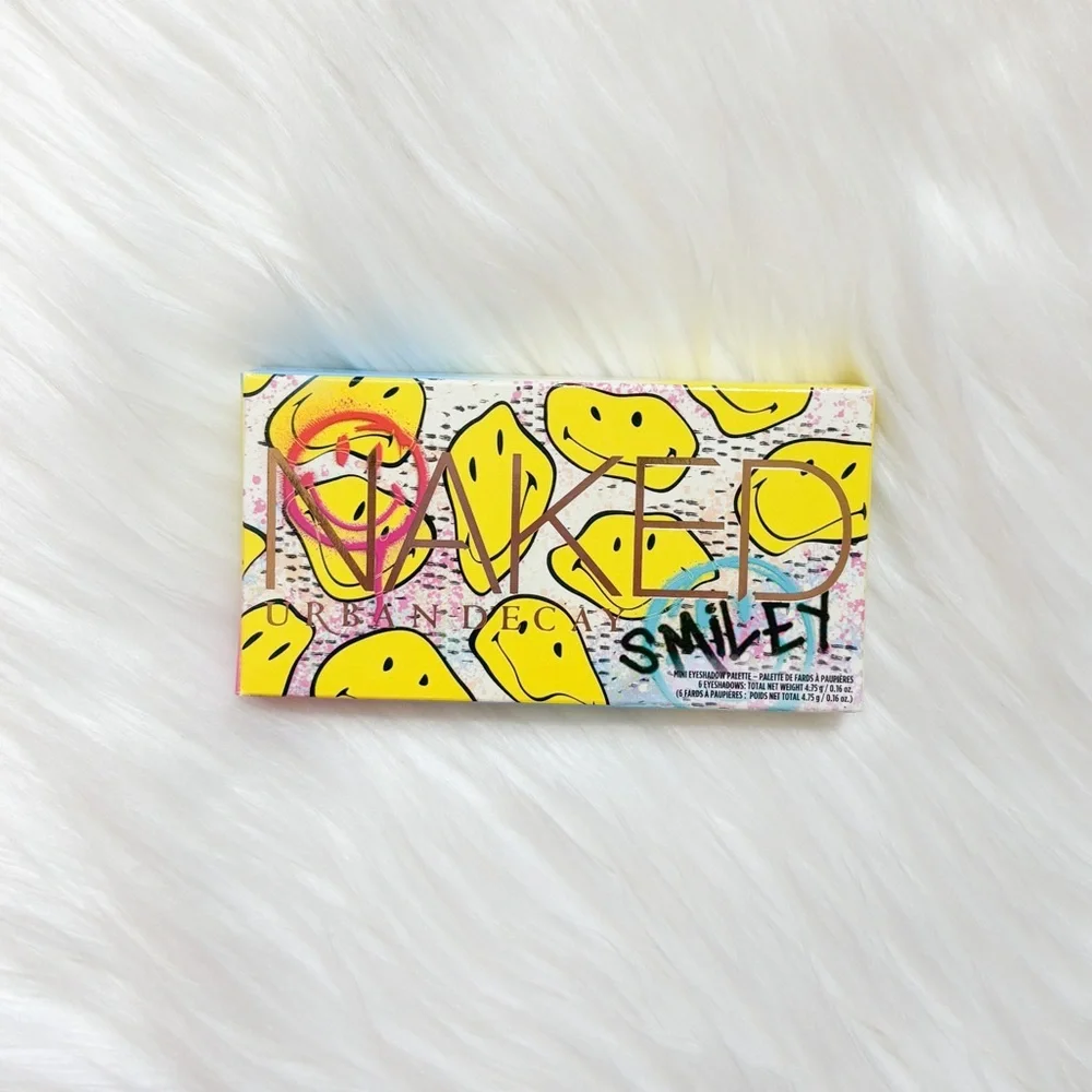 Urban Decay x Smiley Naked Mini Eyeshadow Palette “Mucho Happy”